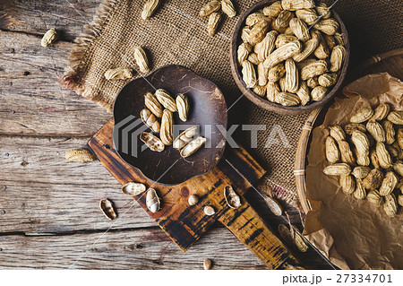 Boiled Peanuts 27334701