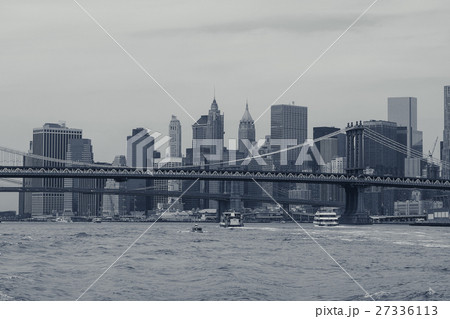 ニューヨーク / マンハッタン橋・ブルックリン橋 27336113