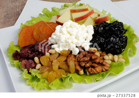 vitamin salad 27337528