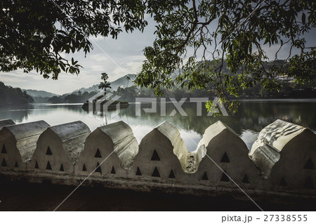 Artificial lake Bogambara and Diyathilaka Mandapay 27338555