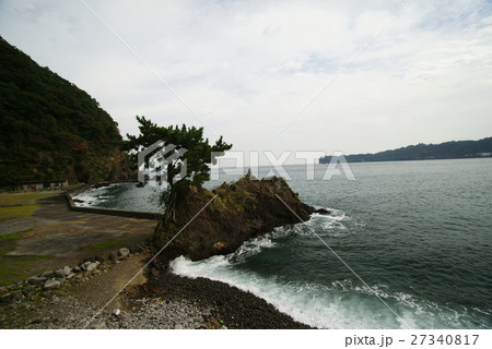 川奈 姥子（うばこ）の御船岩 27340817