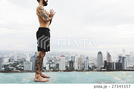 Man Practice Yoga Rooftop Concept Man Practice Yoga Rooftop Concept 27345357