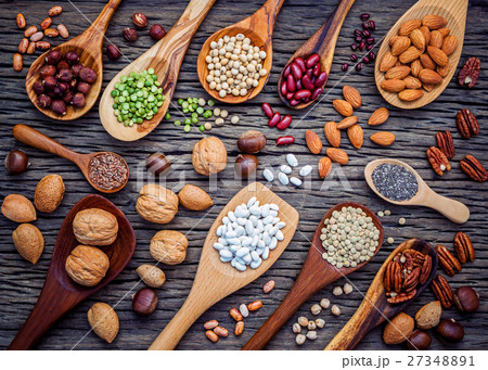 Various legumes and different kinds of nutshell. 27348891