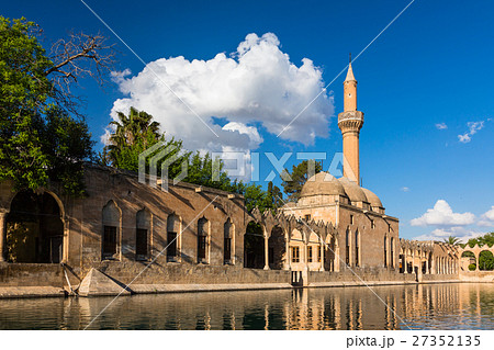 トルコ　シャンルウルファのバルックル・ギョル 27352135