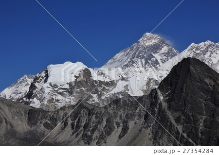 Mount Everest, view from Gokyo Ri. 27354284