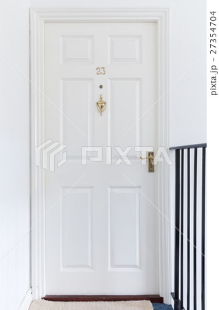 Retro white wooden entrance door 27354704