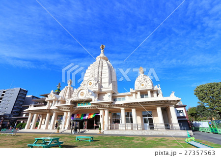 晴天下の川崎大師　薬師殿 27357563