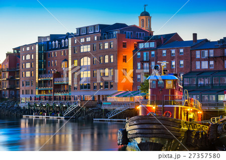 Portsmouth, New Hampshire 27357580