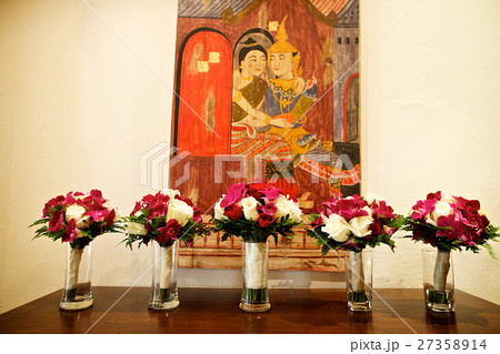 the bueatiful wedding bouquet of fresh flower the bueatiful wedding bouquet of fresh flower 27358914