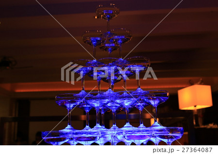 シャンパンタワー 27364087