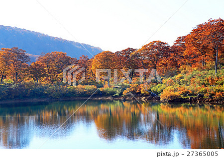 須川湖の紅葉03 須川湖の紅葉03 27365005