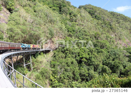 キュランダ鉄道からの車窓 27365146