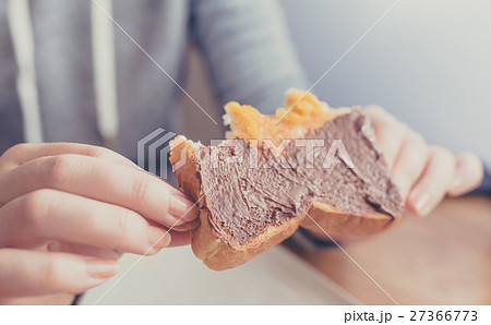 食パン 食パン 27366773