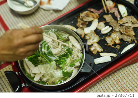 barbecue or Japanese style yakiniku barbecue or Japanese style yakiniku 27367711