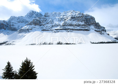 冬のカナディアン・ロッキー ボウ・レイク 冬のカナディアン・ロッキー ボウ・レイク 27368328