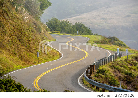 Highway 1 on the pacific coast, California, USA. Highway 1 on the pacific coast, California, USA. 27370926