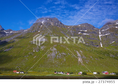 Arctic in summer 27374955