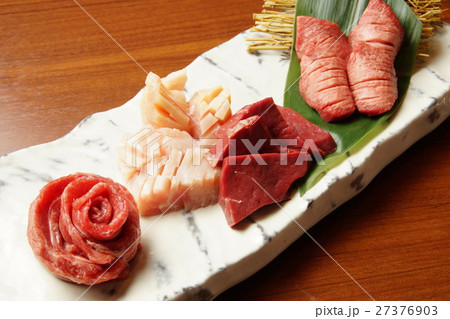 国産牛焼肉 27376903
