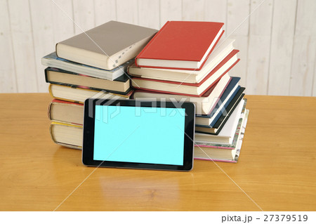 タブレットで読書 タブレットで読書 27379519
