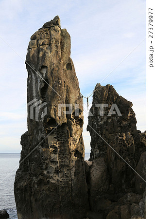 高知県室戸市　鹿岡の夫婦岩 27379977