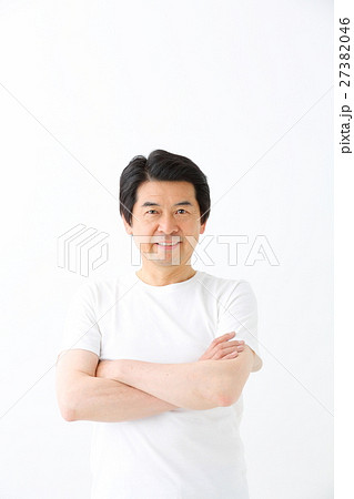 中年男性　ポートレート 27382046