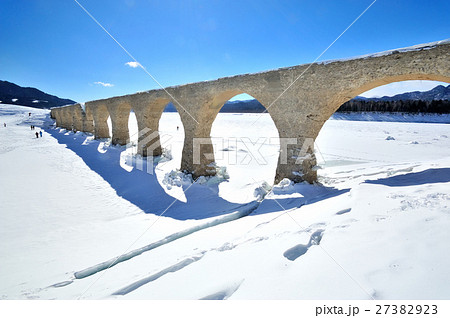 タウシュベツ橋梁 27382923