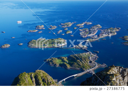 Scenic view on Lofoten 27386775