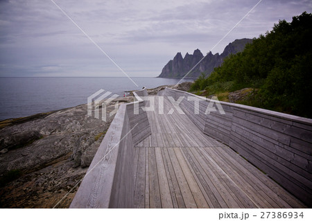 Viewing platform Viewing platform 27386934