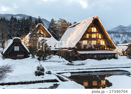 冬の白川郷の写真素材 冬の白川郷の写真素材
