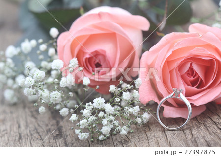 Marriage proposal ring with roses Marriage proposal ring with roses 27397875
