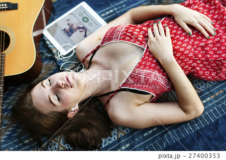 Beach Summer Holiday Vacation Traveling Relaxation Concept Beach Summer Holiday Vacation Traveling Relaxation Concept 27400353