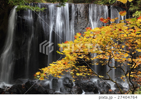 裏磐梯の達沢の滝の秋 27404764