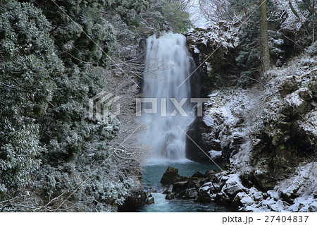 冬の奈曽の白滝 27404837