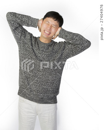 man suffering from headache man suffering from headache 27404976