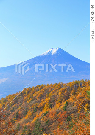紅葉と富士山　【三つ峠からの風景】 27408044