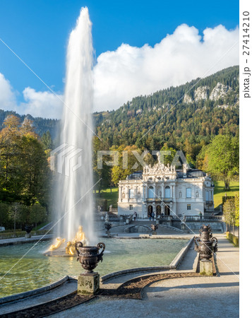 Linderhof palace in Ettal, Germany Linderhof palace in Ettal, Germany 27414210