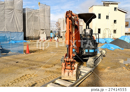 ブルトーザー 27414555