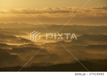 鹿野山　九十九谷展望公園より　朝日 27419483