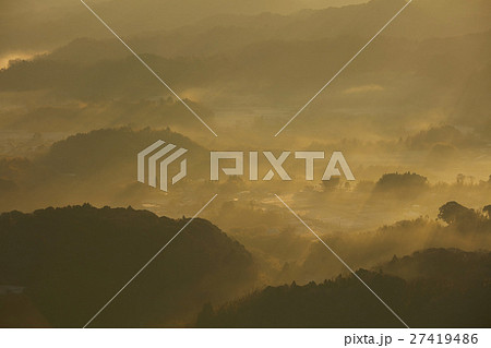 鹿野山　九十九谷展望公園より　朝日 27419486