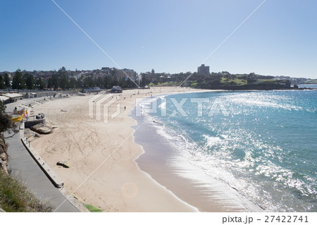 Coogee beach in Sydney 27422741