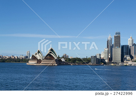 Opera house from the others of the harbour Opera house from the others of the harbour 27422996