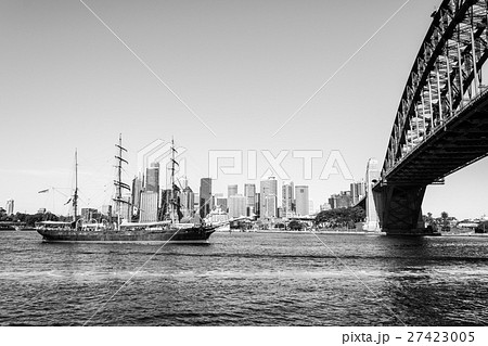 Pirate attack on Sydney 27423005