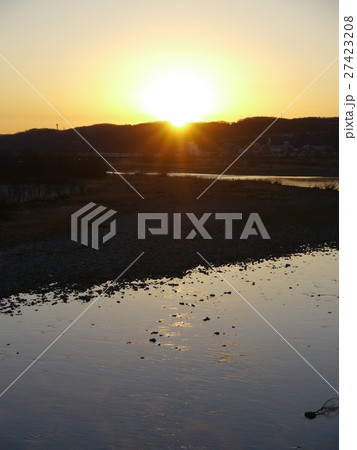 初日の出（府中四谷橋） 27423208