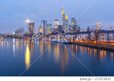 Frankfurt am Main in the morning, Germany Frankfurt am Main in the morning, Germany 27423632