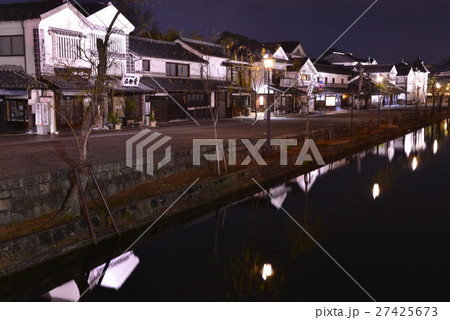 【岡山県】倉敷美観地区の町並み夜景 27425673