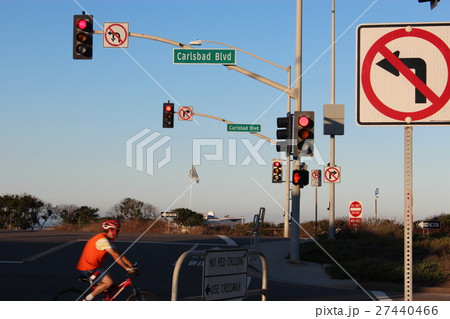 Traffic Signal Sign アメリカ西海岸 交通標識の写真素材