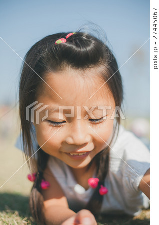 6 years old 27445067