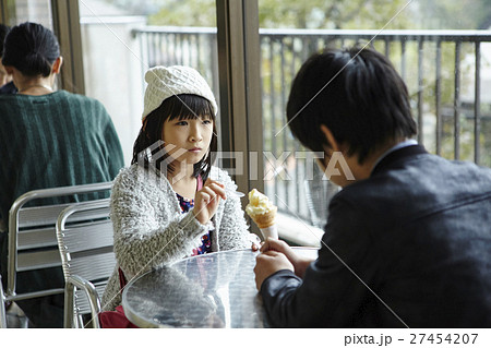 遊園地　デート 27454207