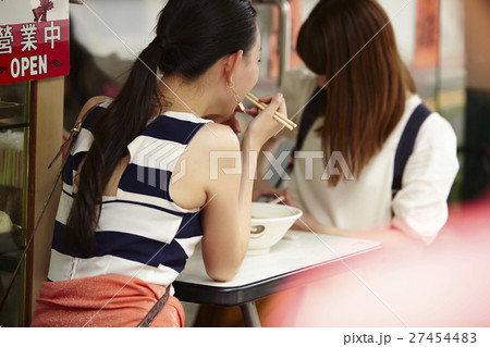 台湾女子旅　グルメ 27454483