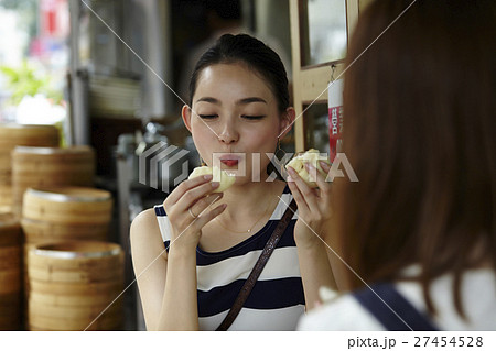 台湾女子旅　グルメ 27454528